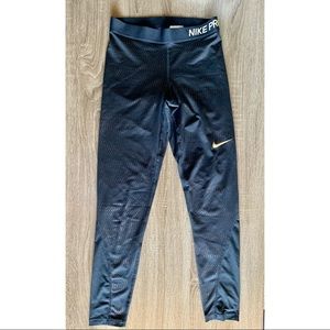 NIKE Pro Women’s Leggings